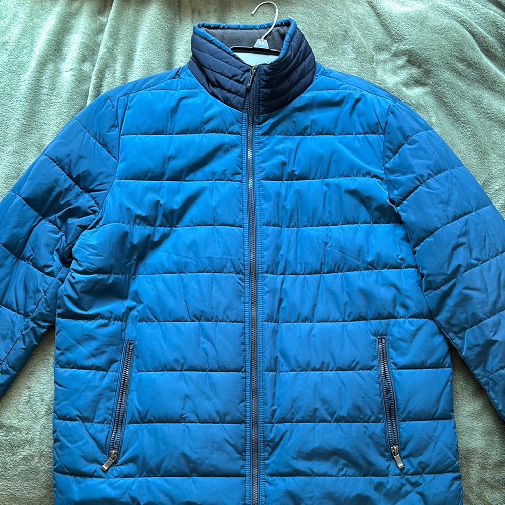 Weatherproof Blue Puffer Jacket with High Collar